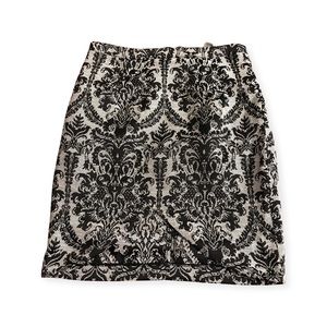 Forever 21 Black/White Office Skirt